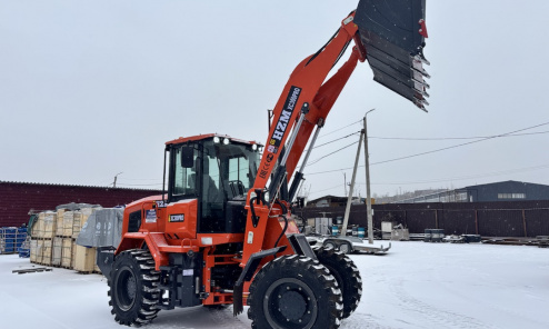 Фронтальный погрузчик HZM XC300 PRO